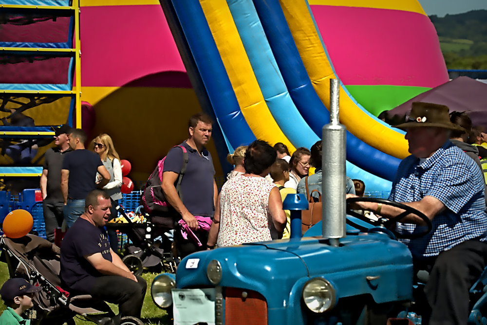At the Show, Fujifilm XF 100-400mm f/4.5-5.6 R LM